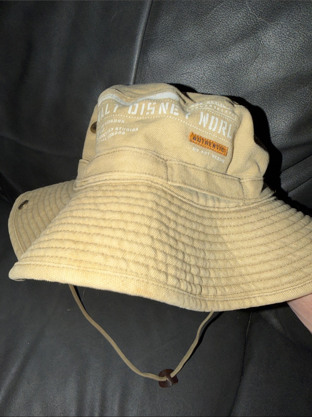 Walt Disney World rare vintage Beige Bucket Hat Mickey Mouse